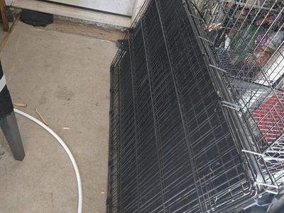 Lrg/XL foldable metal wire pet cage