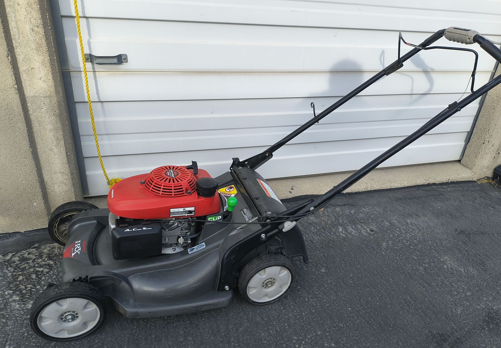 Honda HRX217 Self Propelled Lawn Mower with Bag