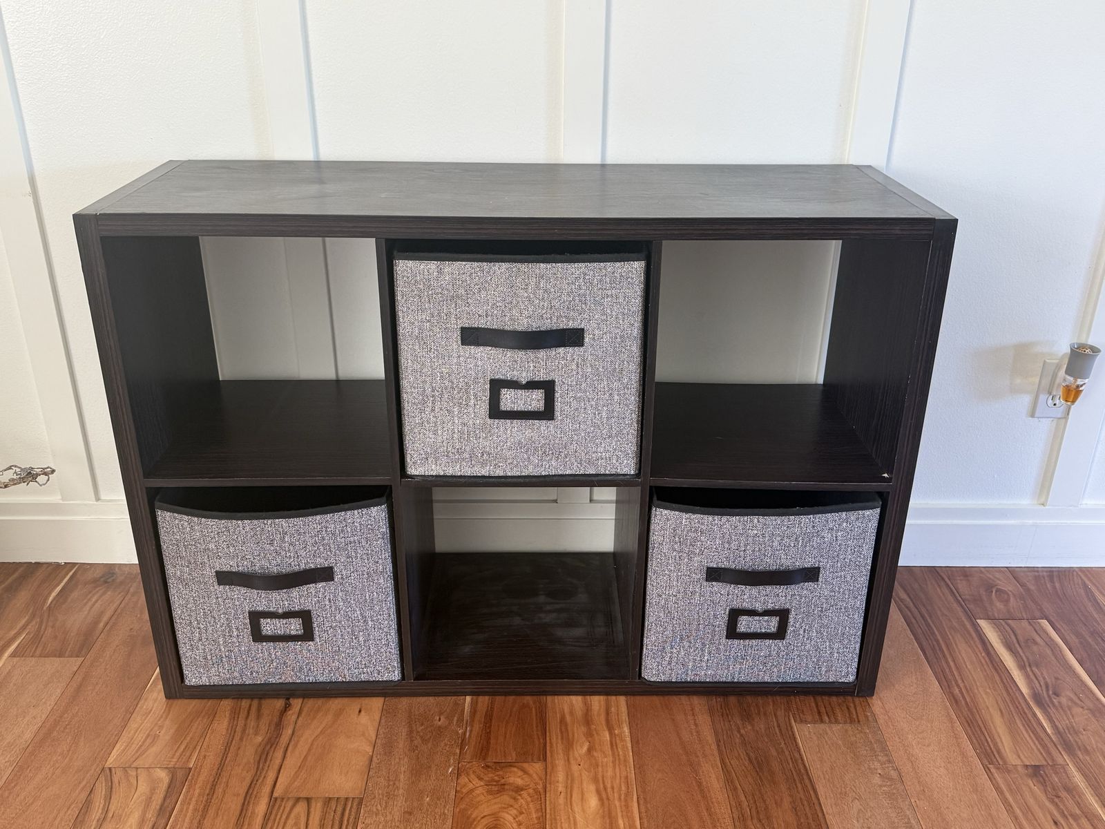 Dark Wood 6-Cube Storage Organizer Shelf with 3 Fabric Bins