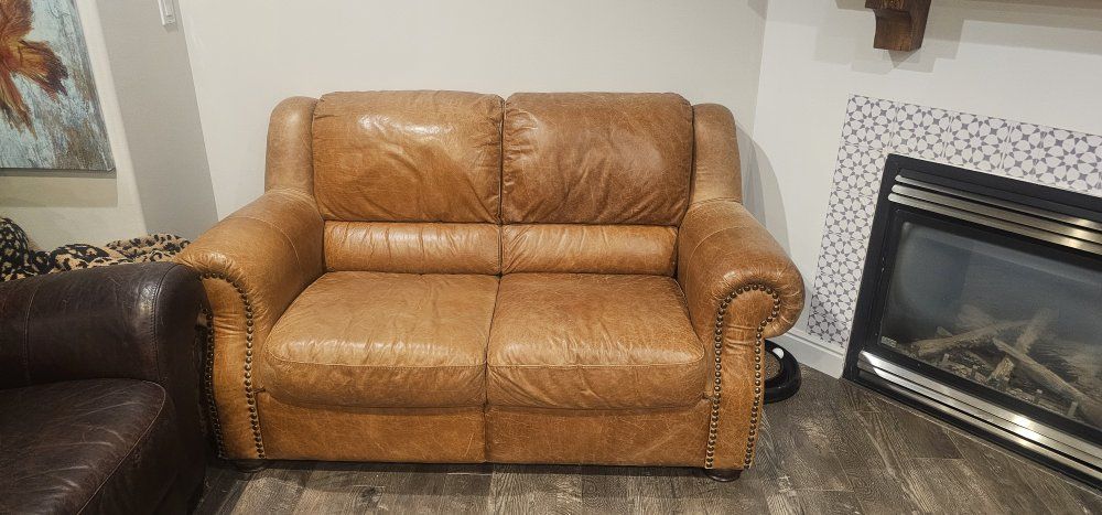 Italsofa loveseat couch