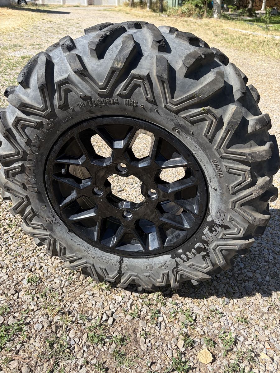 Can am spare tire 28x11x14 8 ply 4/137 bighorn