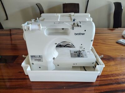 Sewing Machine - Brother Project Runway - $60