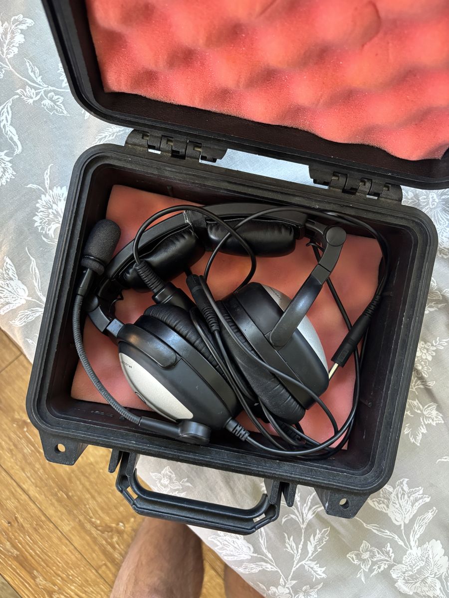 Lightspeed Sierra aviation Headset