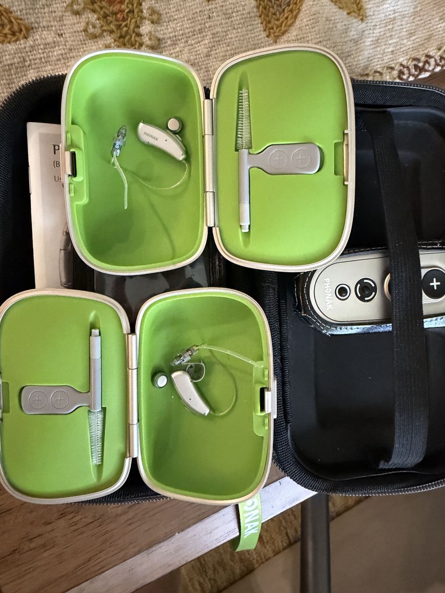 Phonak Audeo B90 Hearing Aids Single