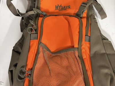 Brand New - MYDAYS HUNTING Upland Game & Bird Hunting Vest Backpack (Blaze Orange