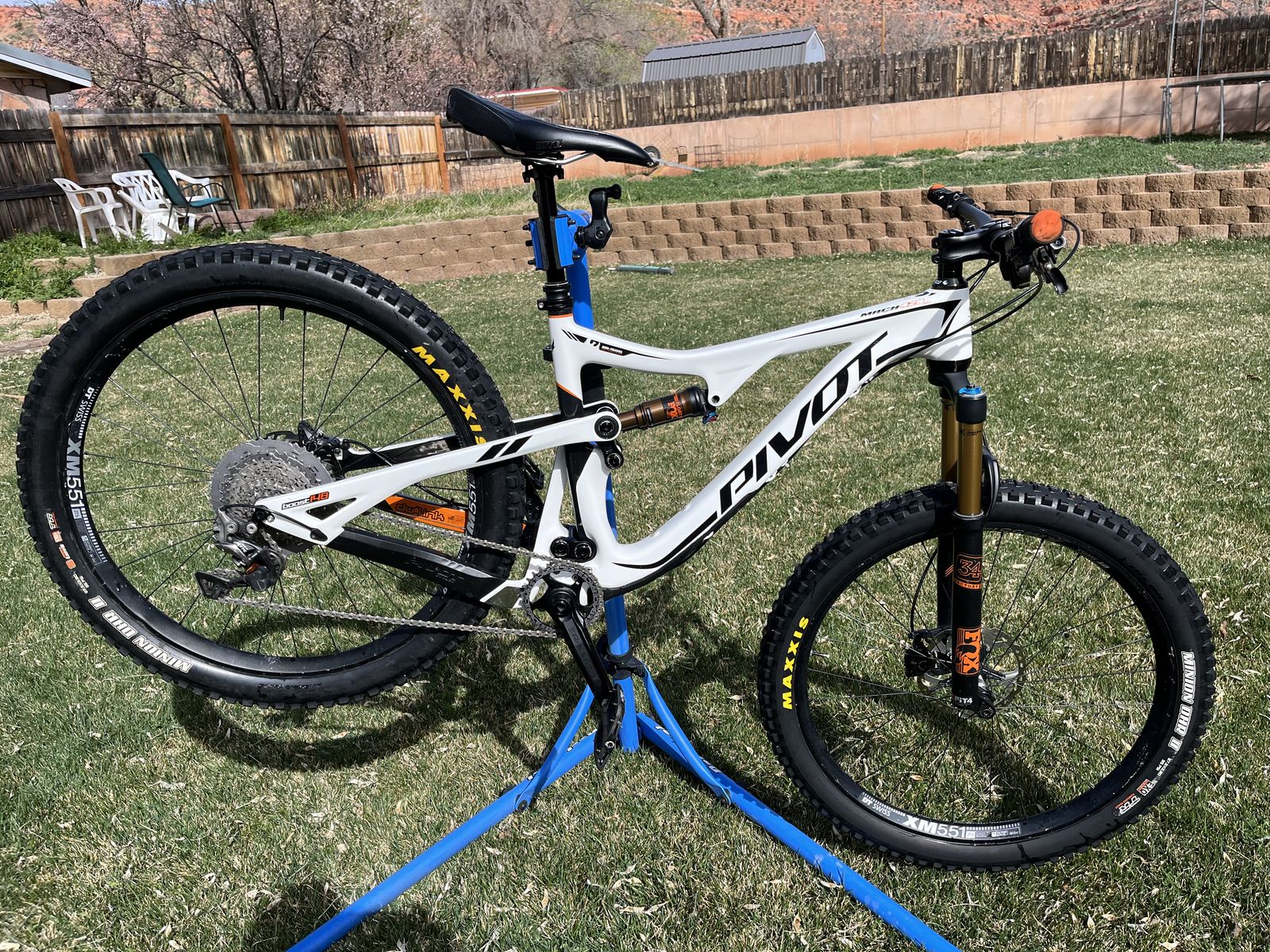 2017 Pivot Mach 429 Trail