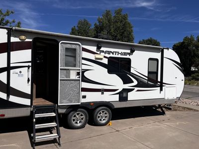 2016 Pacific Coachworks 21' Travel Trailer