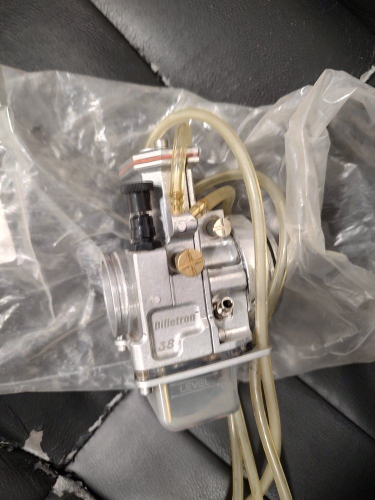 Main image 6