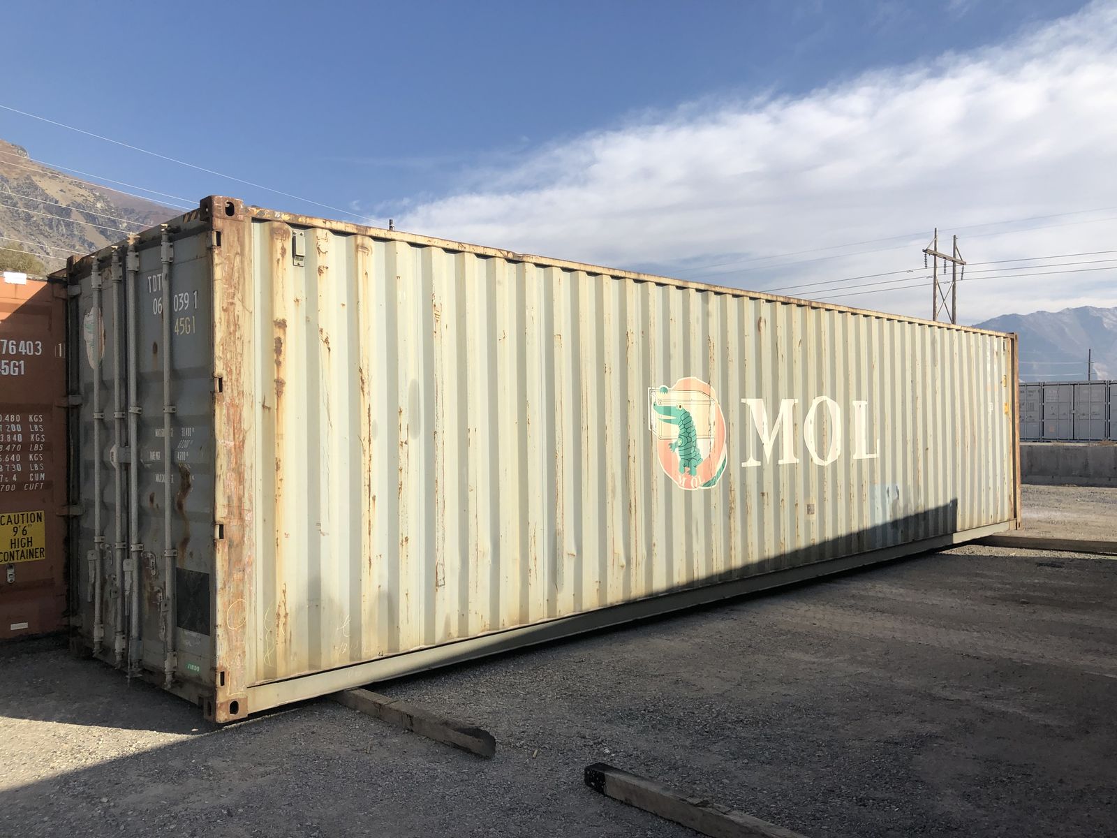 Insulated and Framed Storage Container