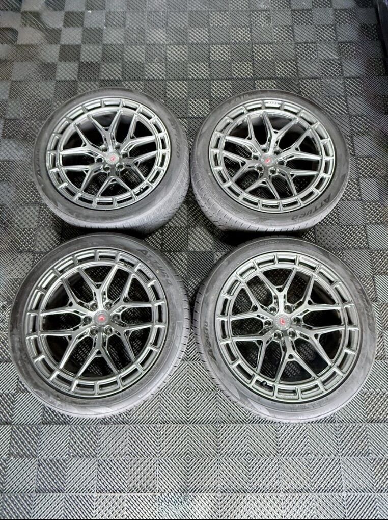 Like New Vossen 24x10 Wheels And Tires