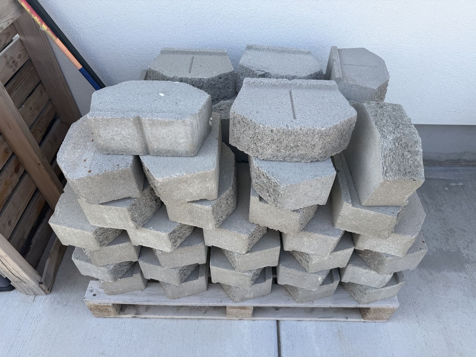 Pallet of 70 Concrete Garden Wall Blocks