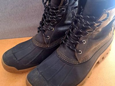 Cabela's Men's 11 Thinsulate Waterproof Duck Boots Green/Black