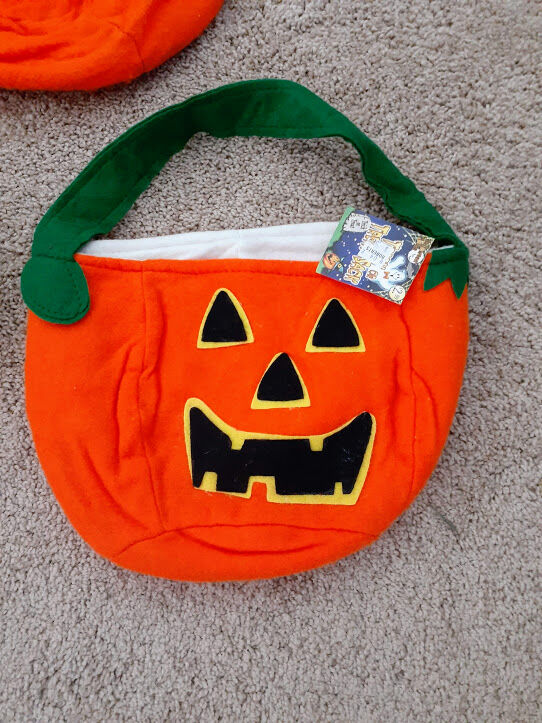 Felt Jack-O-Lantern Bags