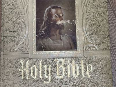 The New Standard Alphabetical Indexed Holy Bible King James Version Red Letter Edition