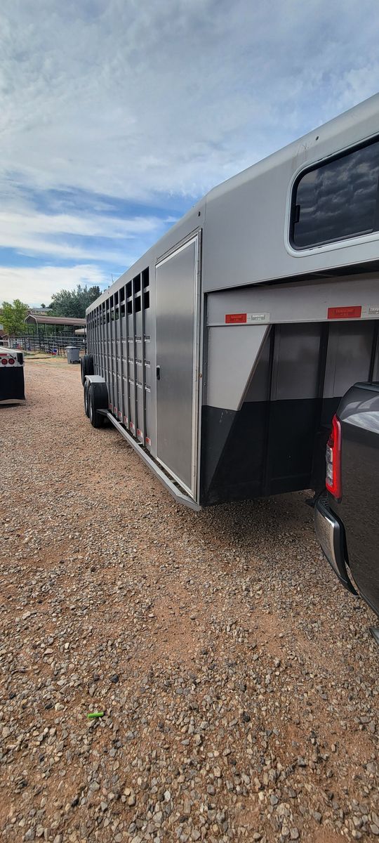 2022 24 Ft. TravAlong Rancher GN Livestock Trailer