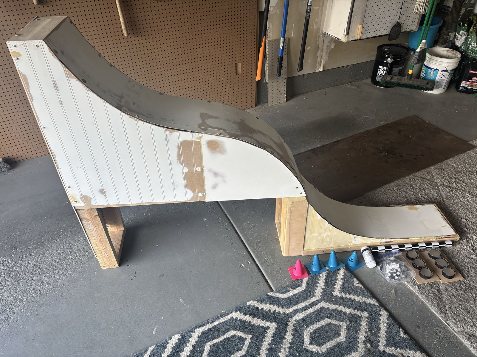 Kids unfinished car toy ramp