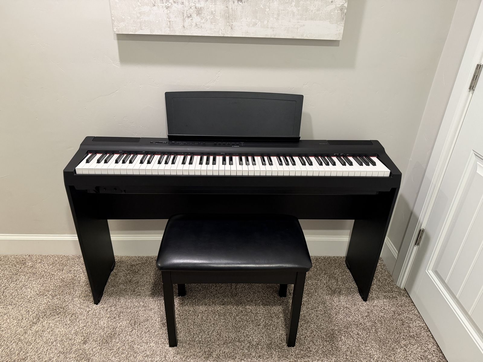 Yamaha P-125 88-Key Digital Piano with Stand, Bench, and Pedal - Black
