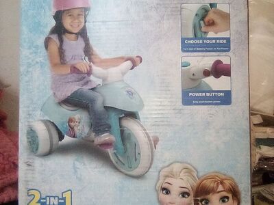 Huffy Battery Powered Tricycle (Frozen)