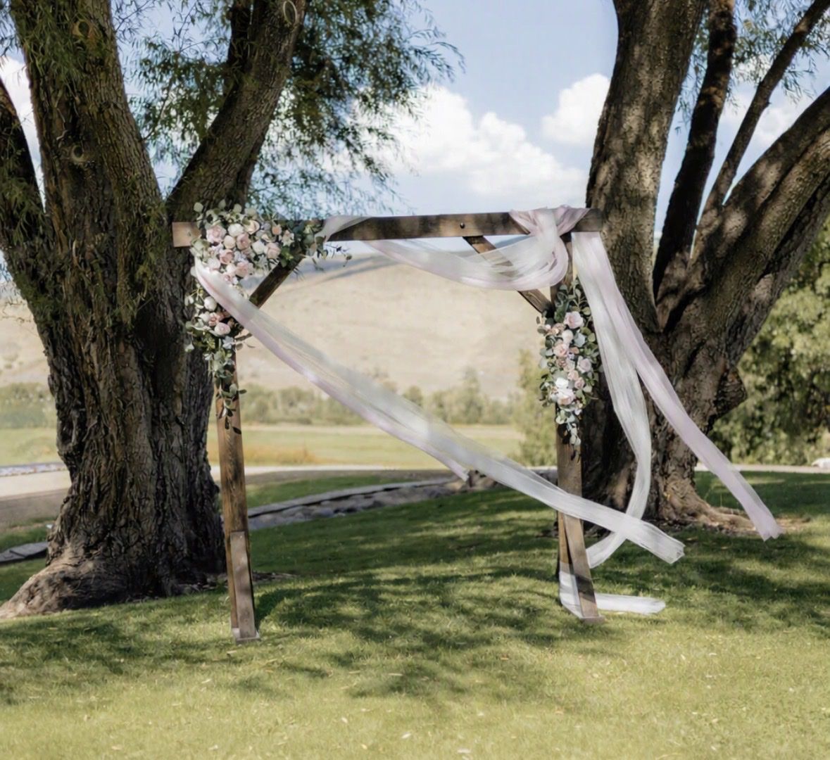 Wedding arches
