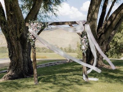 Wedding arches