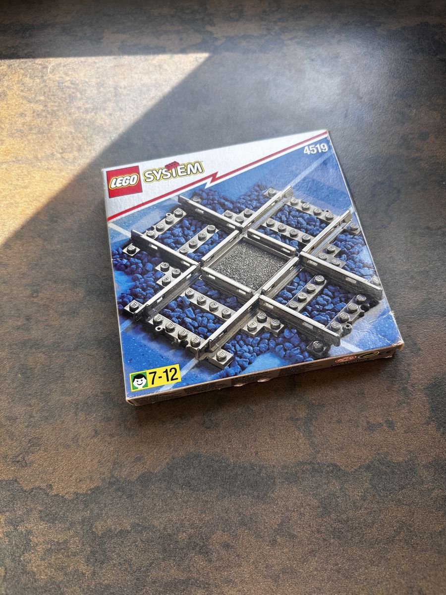 Lego 9v cross track