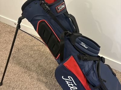 Titleist Players 4 Stand Bag