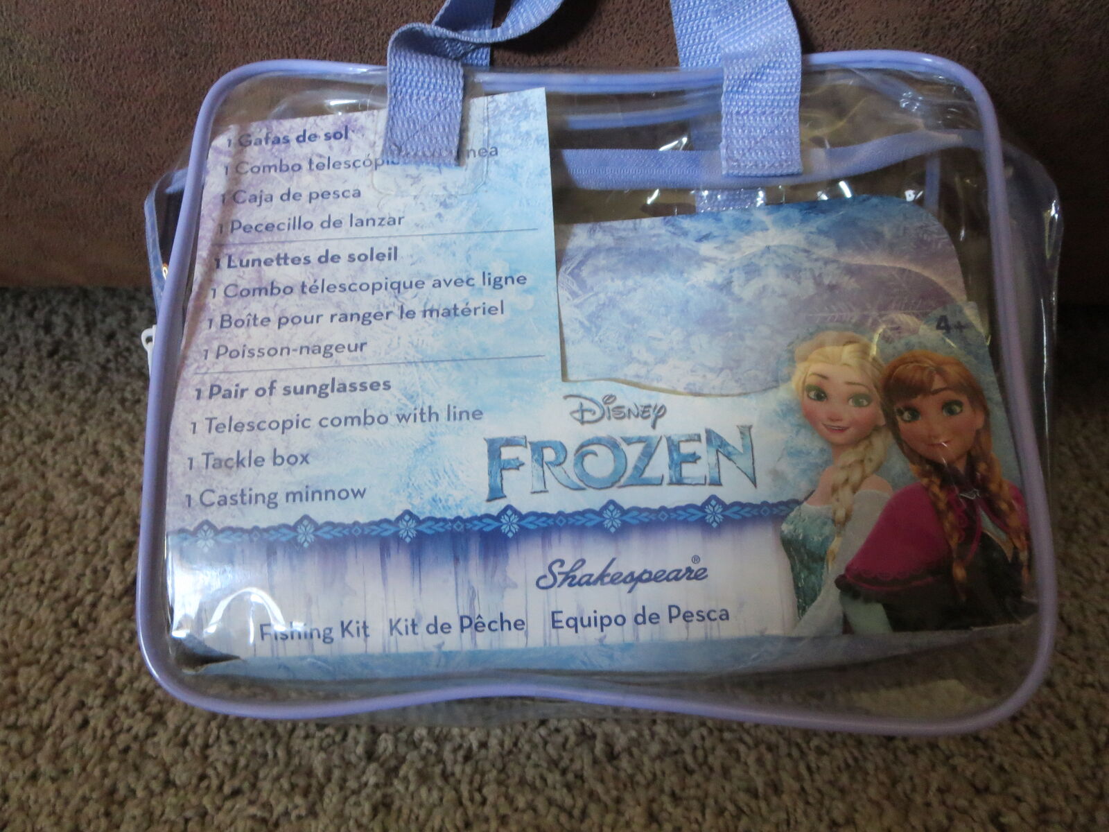 Frozen fishing rod and reel Plus tackle box luchbox