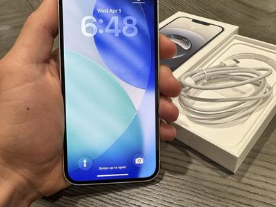 iPhone 16e - Like New In Box - Cricket Wireless