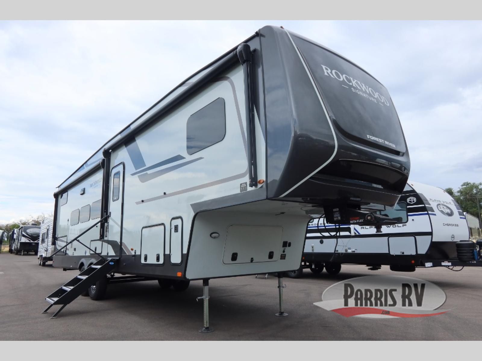 New 2027 Forest River RV Rockwood Signature R374DBH