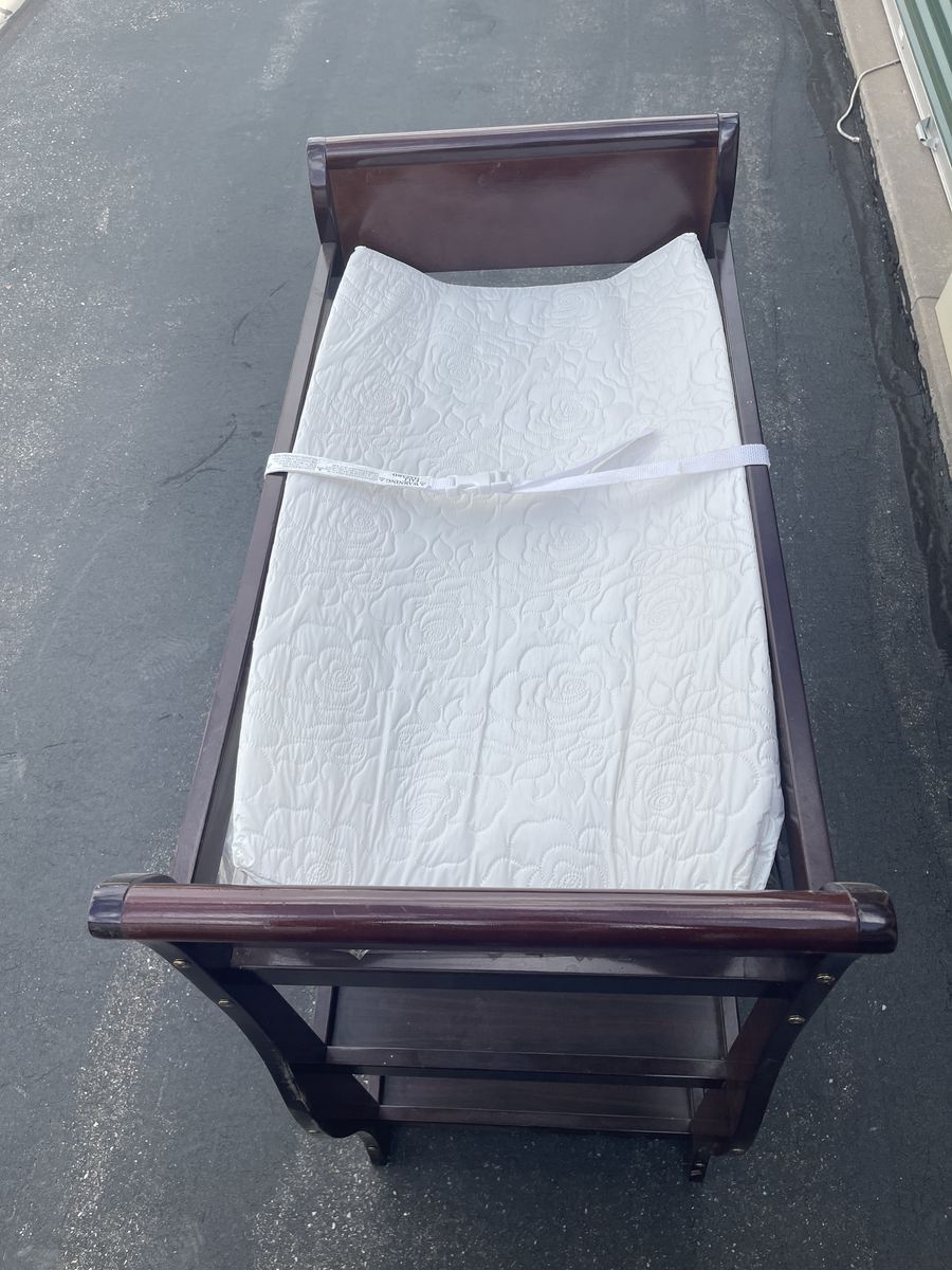 Main image 2