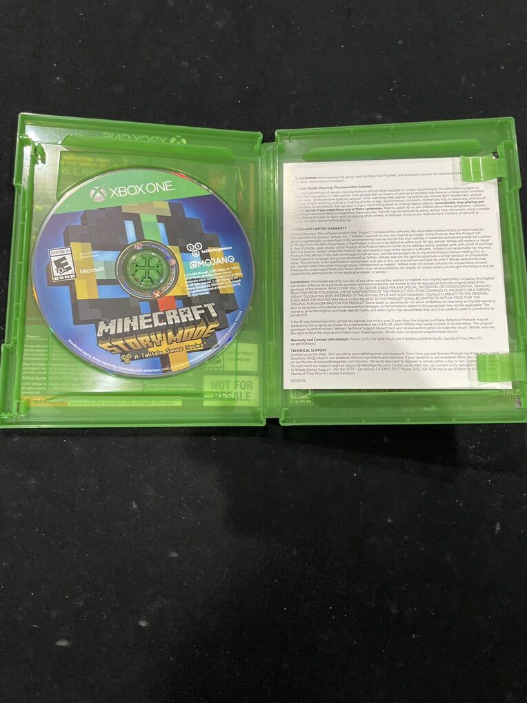 Minecraft Story Mode, Xbox One