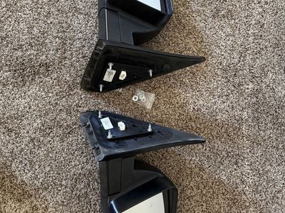Side view mirrors Toyota Tundra 2007 - 2017