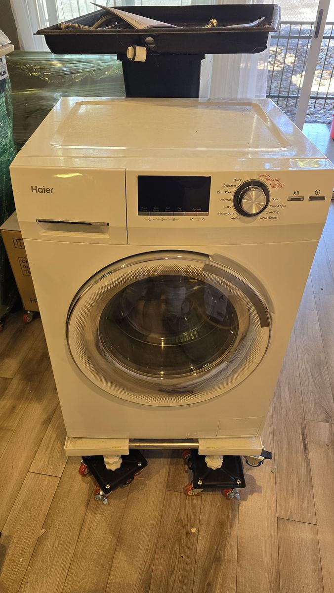 Haier HLC1700AXW 24" 2.0 cu. ft. Front Load Washer/Dryer Combo