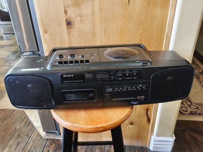 Sony radio with CD and tape player