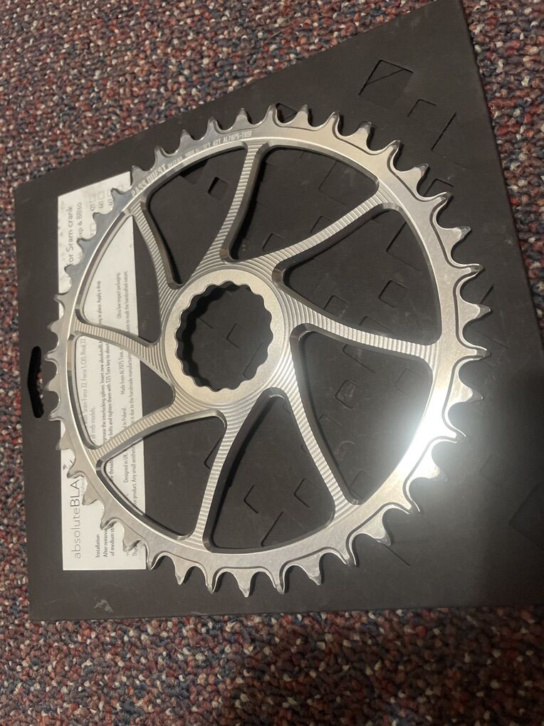 Cinch 42T Chainring (with 200 Miles)