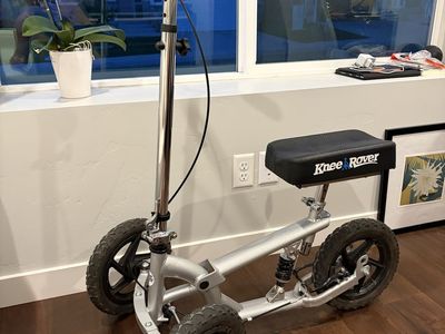 KneeRover / KneeScooter - All Terrain - Great Condition - Ready to Ride