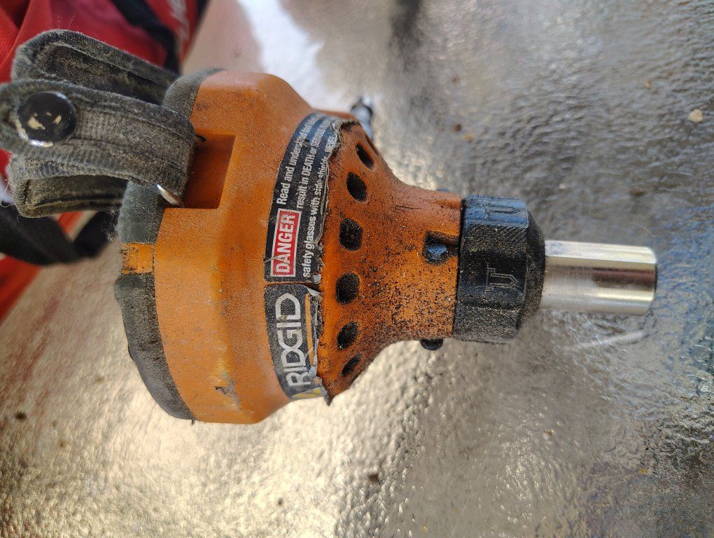 RIDGID R350PNF Palm Nailer - Compact Pneumatic Nailing Tool