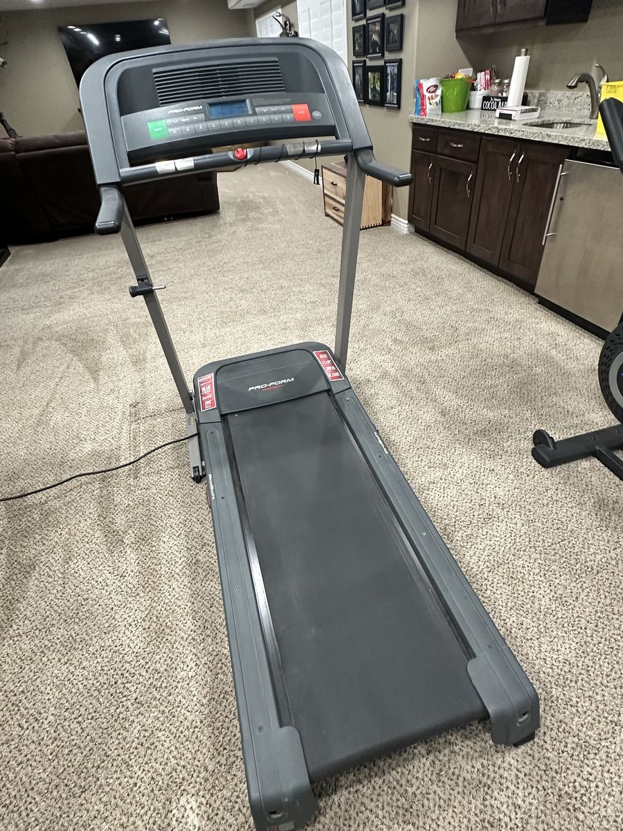 ProForm Folding Treadmill with Variable Speed & Incline
