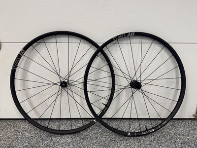 DT Swiss XMC 1200 Boost 29" XD Carbon wheels