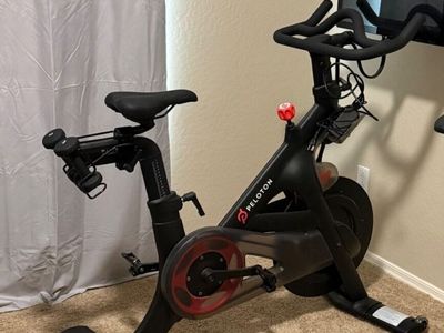 Peloton Bike Exercise Bike - At-Home Indoor Cycling
