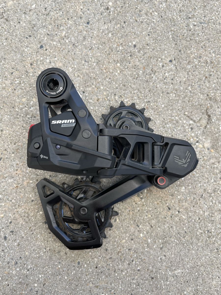 SRAM Eagle AXS Transmission at-type Rear Derailleur - Electronic Mountain Bike Derailleur