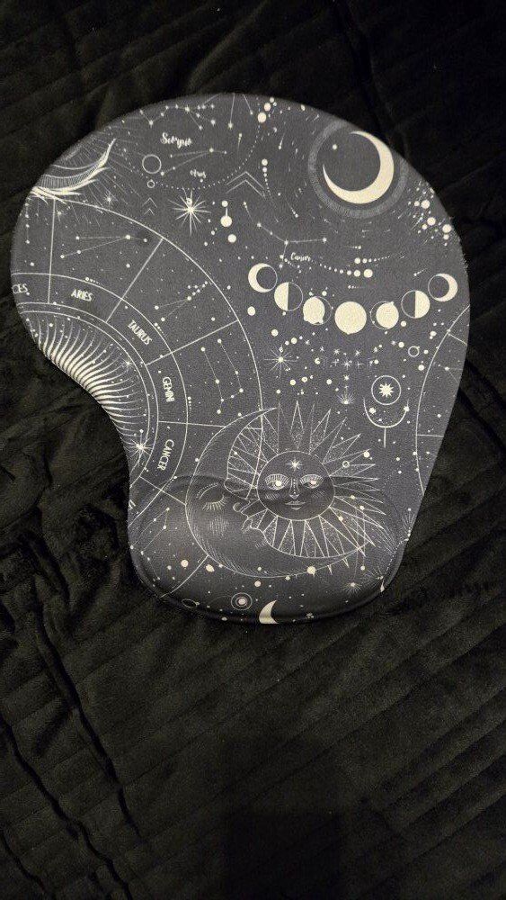 2 New Mouse pad with Wrist Support