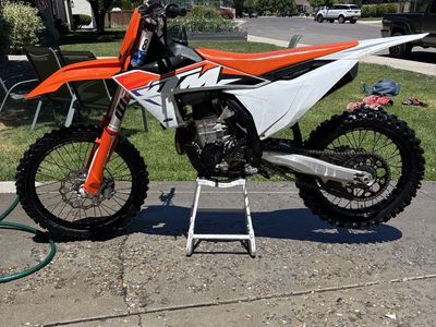 2023 KTM 450 SX-F Dirt Bike - LOW HOURS
