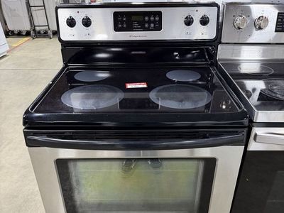 Frigidaire Stainless Steel Electric Range Stove w/ Glass Top & Oven - Used Good Condition