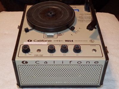 Vintage Califone 1455K Portable Record Player / Phonograph - Works Perfectly - School Tough!