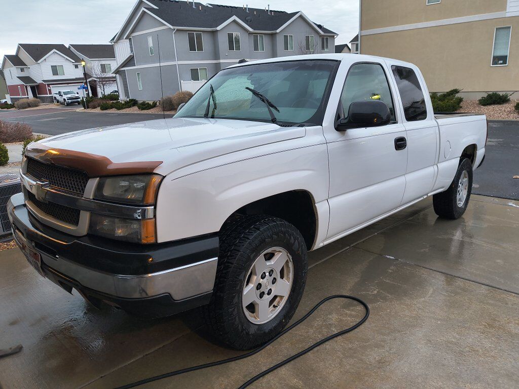2005 CHEVROLET SILVERADO 1500 LT