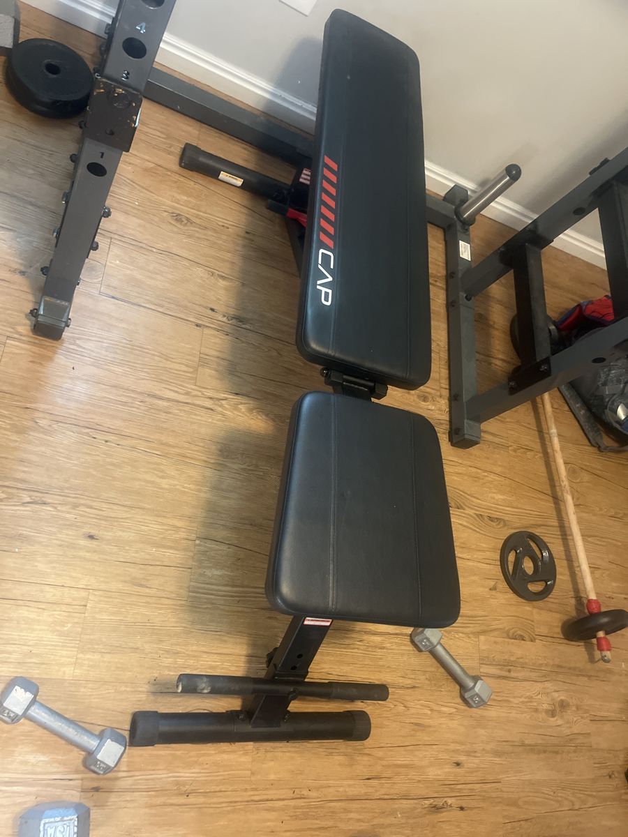 Cap Weight Bench