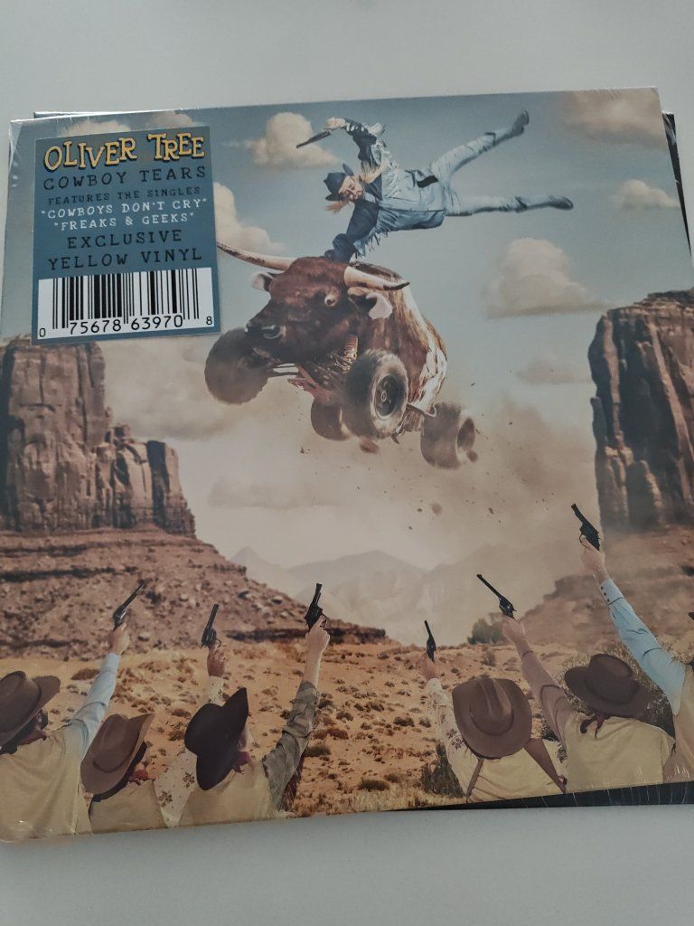 Oliver Tree - Cowboy Tears - Exclusive Yellow Vinyl Record - Feat. "Cowboys Don't Cry"