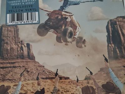 Oliver Tree - Cowboy Tears - Exclusive Yellow Vinyl Record - Feat. "Cowboys Don't Cry"