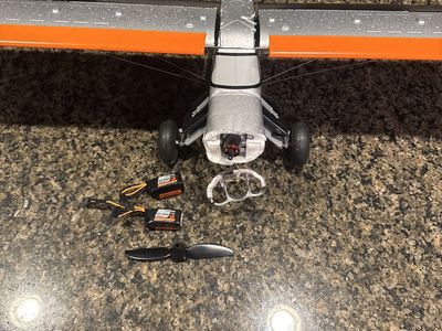 E flite scrappy 800 2x 4s battery w/xt30. *wrecked!*